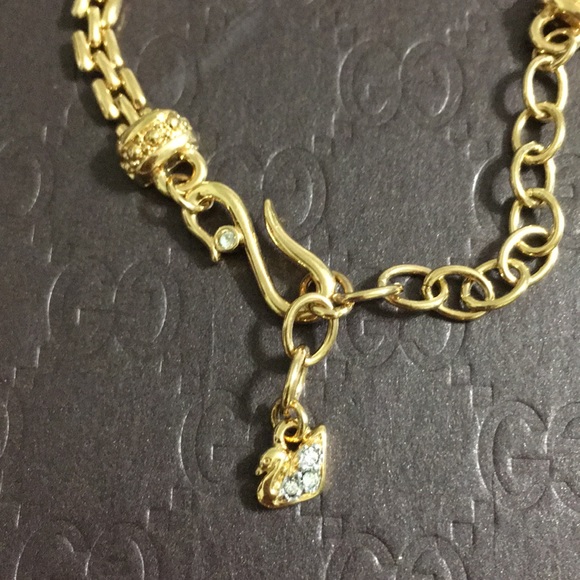 🖤Vtg💕Swarovski Gold necklace - Picture 2 of 14